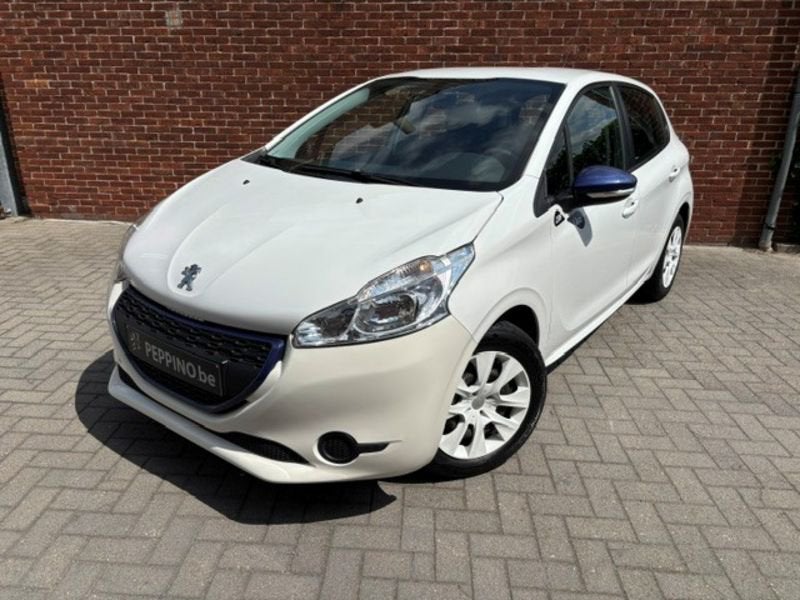 Peugeot 208 Like, Auto's, Voorwielaandrijving, Euro 5, Stof, Wit