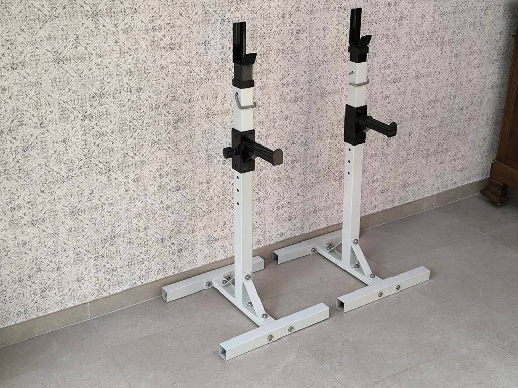 Squat rack + bench press (Als Nieuw!), Sport en Fitness, Ophalen, Zo goed als nieuw, Benen