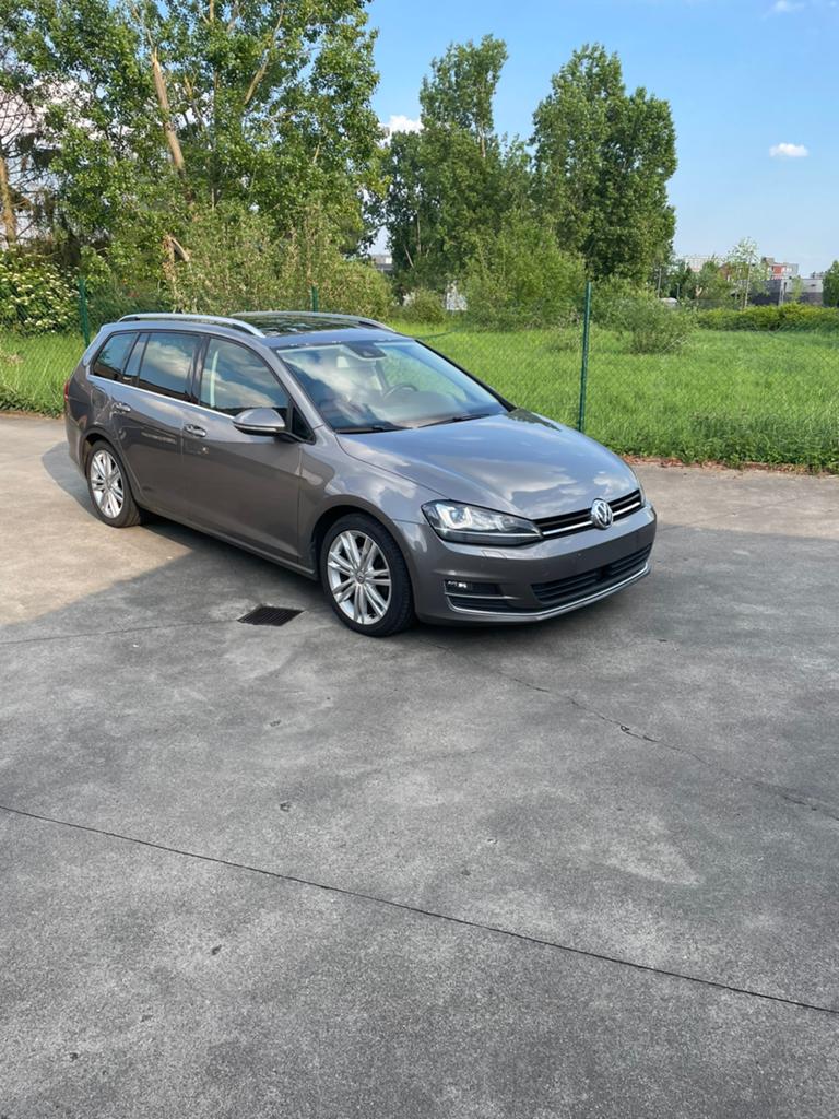 VOLKSWAGEN GOLF 7 Benzine Automaat FULL FULL FULL, Euro 6, Parkeersensor, Beige, Leder