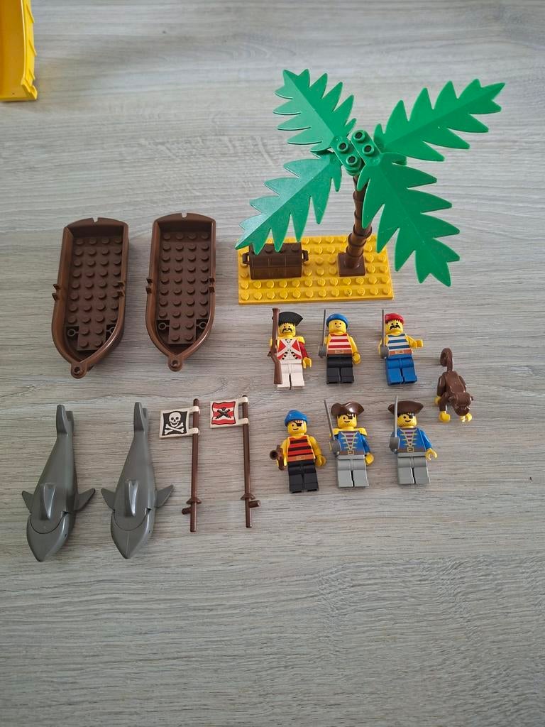 Lego Pirate Minifiguren + accesoires, Ophalen, Lego, Pirates