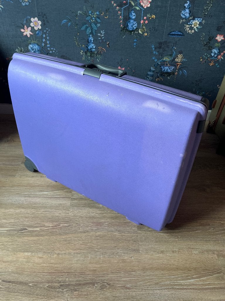 Reiskoffer “Carlton” met slot en wieltjes, Gebruikt, Hard kunststof, 70 cm of meer, 55 cm of meer