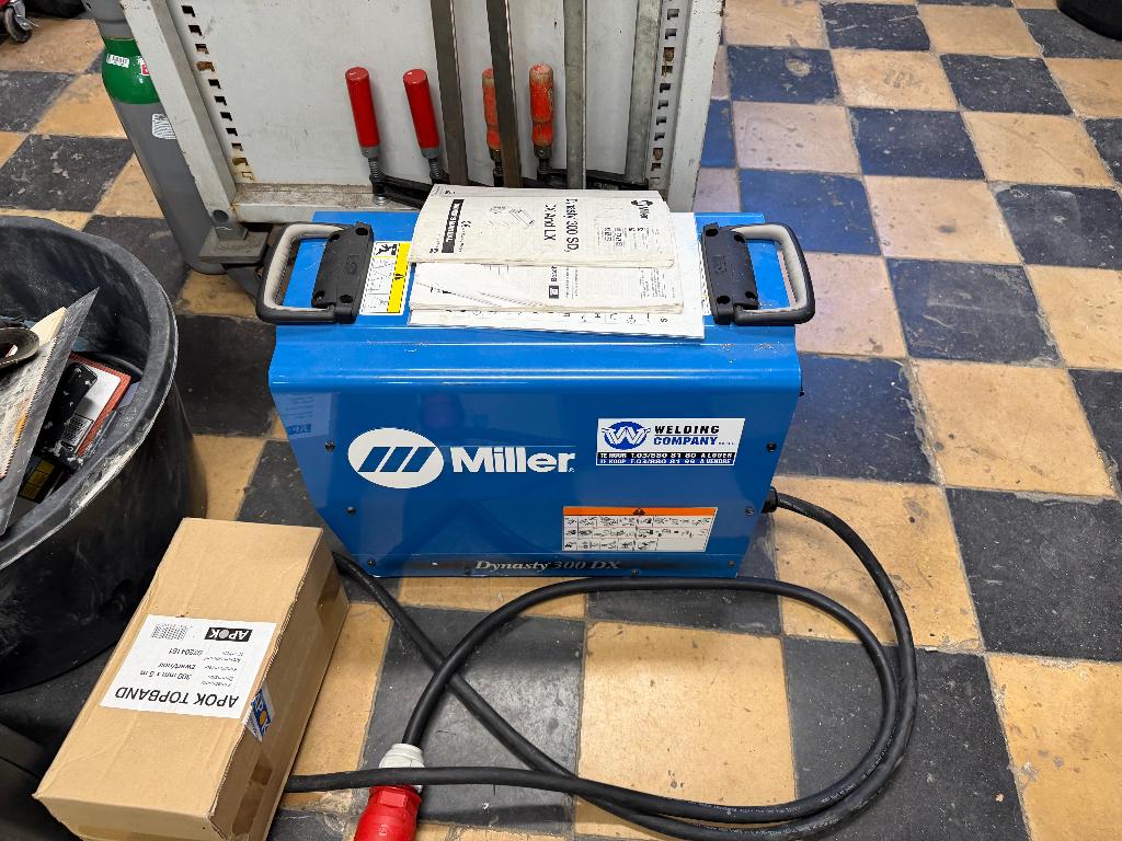 Dynastie Miller 300 DX, Enlèvement, Utilisé, 250 ampères, Tig