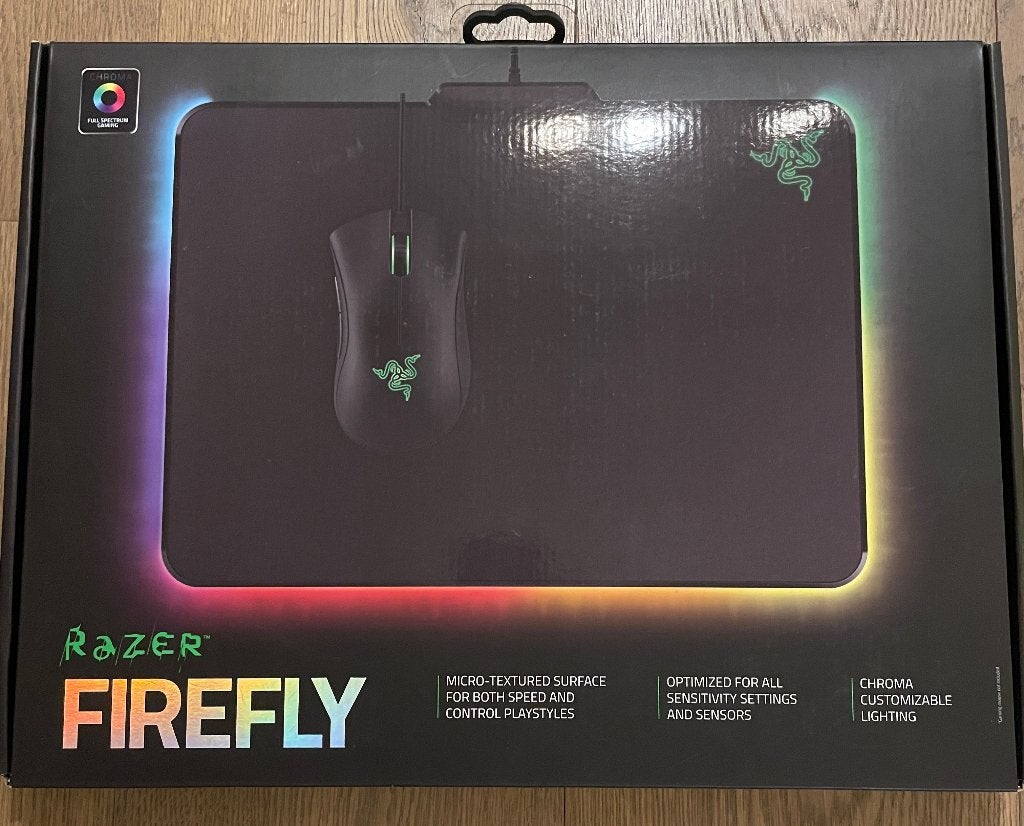 Razer Firefly V1: harde gaming muismat met Chroma (RGB), Ophalen, Gaming muismat, Gebruikt, Razer
