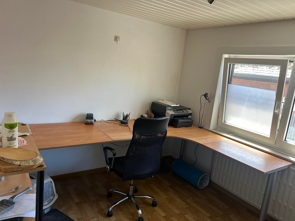 Ruim hoekbureau, Huis en Inrichting, Bureaus, Gebruikt, Hoekbureau, Modern, Hout, Bruin, Ophalen