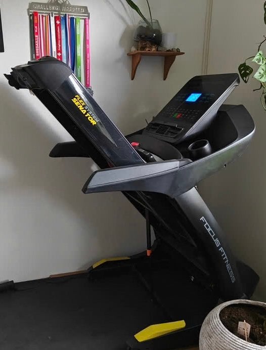 FOCUS Jet 7 - iPlus Loopband 22km/u, Sport en Fitness, Ophalen, Zo goed als nieuw, Hometrainer