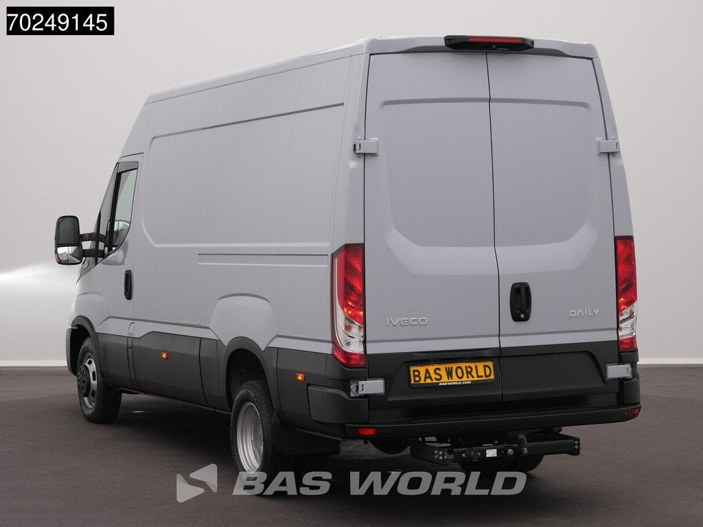 Iveco Daily 35C21 BPM VRIJ! 3.0L Automaat 210PK L2H2 Dubbell, Neuf, Argent ou Gris, Achat, Euro 6