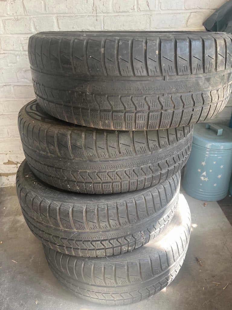 Velgen en banden te koop, Auto-onderdelen, Banden en Velgen, Ophalen, 16 inch, All Season, Band(en)