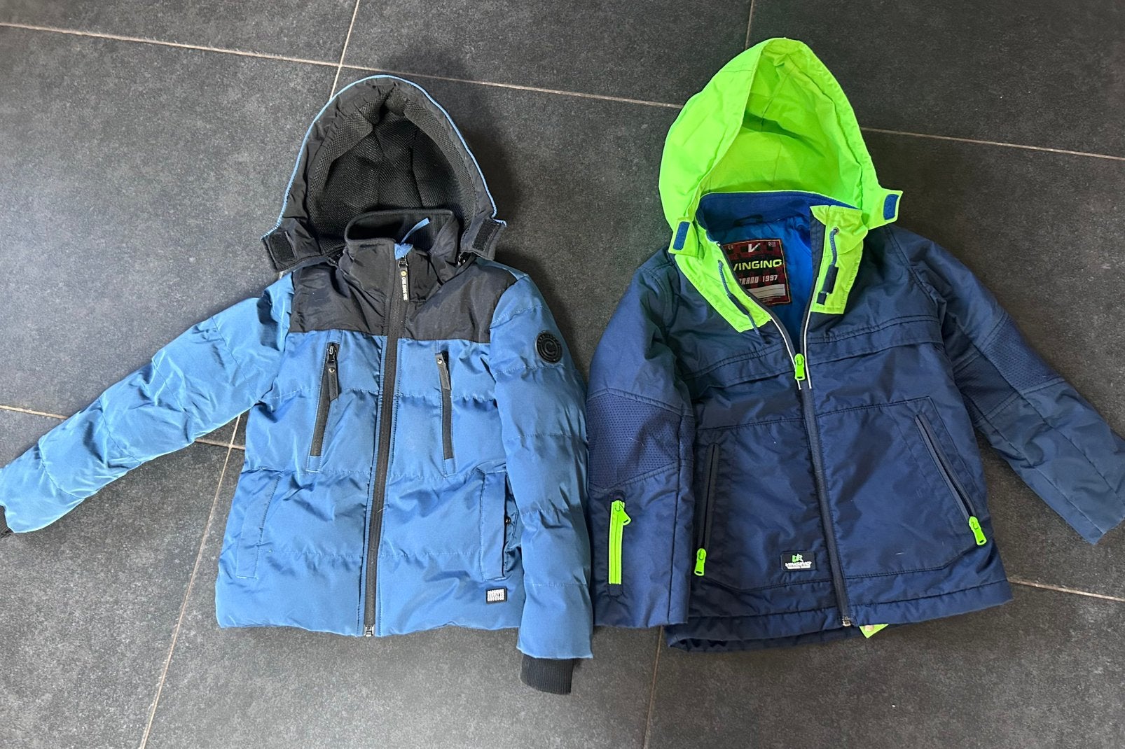 Jongens winterjassen maat 8jr, Kinderen en Baby's, Ophalen, Zo goed als nieuw, Jas