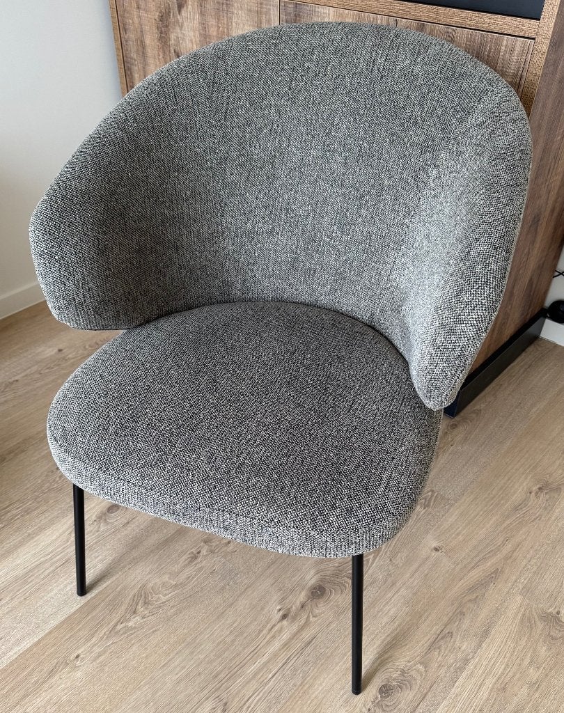 Mooie (zetel)stoel van juntoo (zo goed als nieuw), Maison & Meubles, Chaises, Gris, Comme neuf, Enlèvement, Une