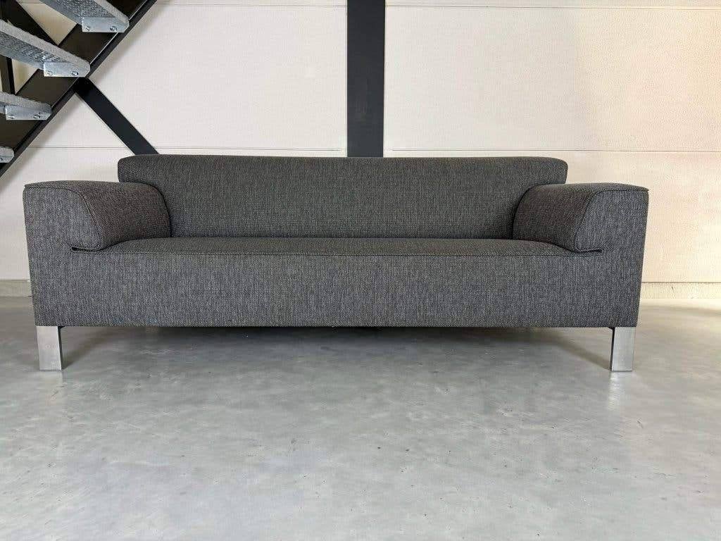 Pode Edit – Dark Grey – Zo goed als nieuw, Ophalen, Leolux Artifort Harvink, Driepersoons, 75 tot 100 cm