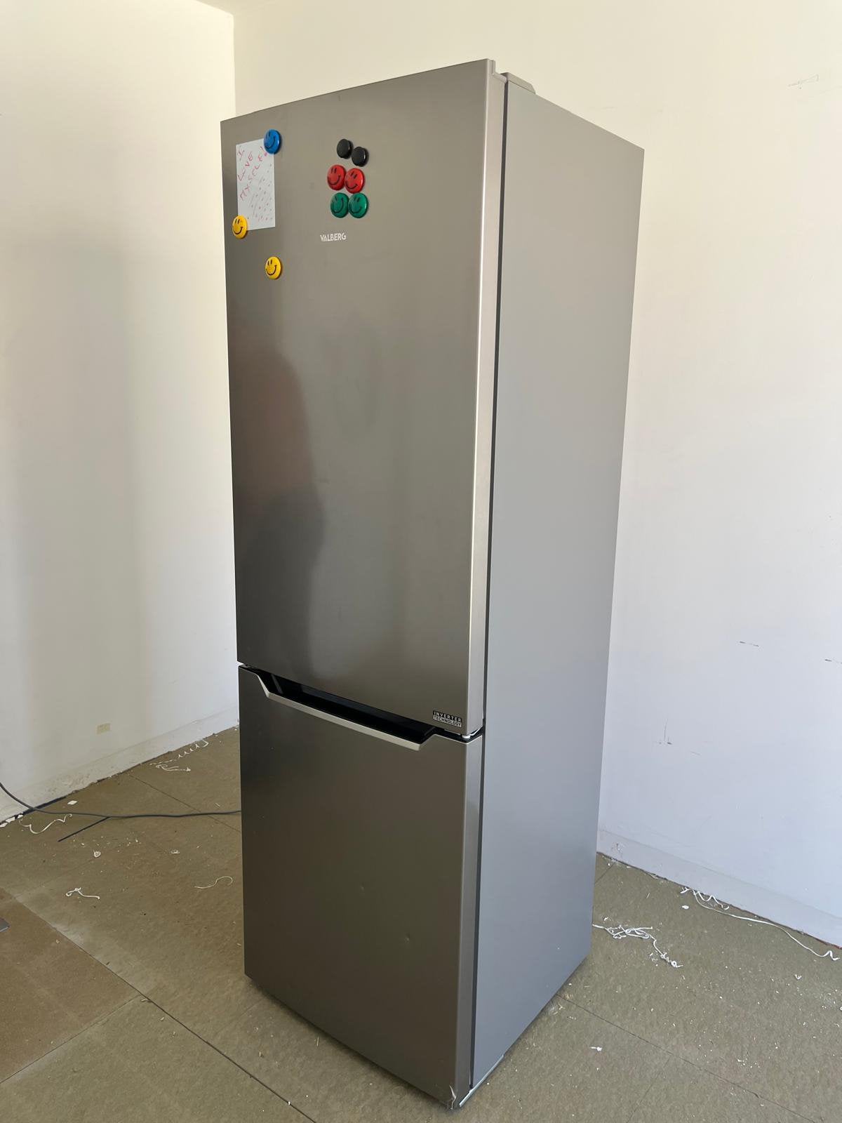 Refrigirateur valberg, Electroménager, Enlèvement, Utilisé, Avec compartiment congélateur