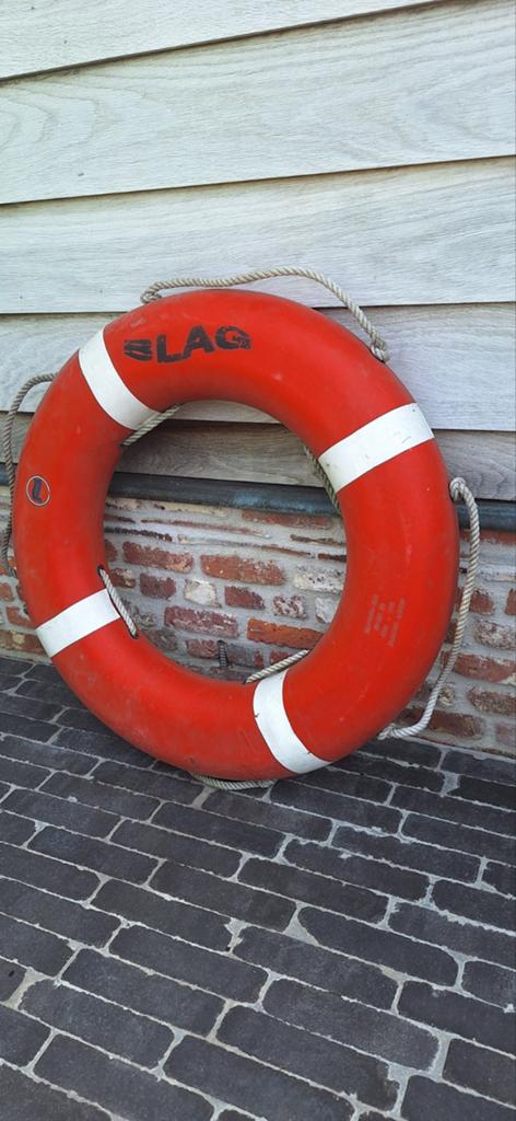 Reddingsboei, Ophalen