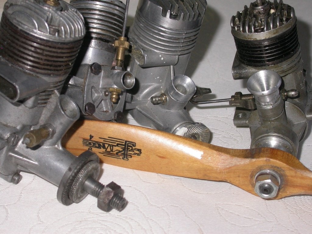 Ik zoek een Nitro MOTOR type rondvucht, Hobby en Vrije tijd, Ophalen of Verzenden, Gebruikt, Nitro