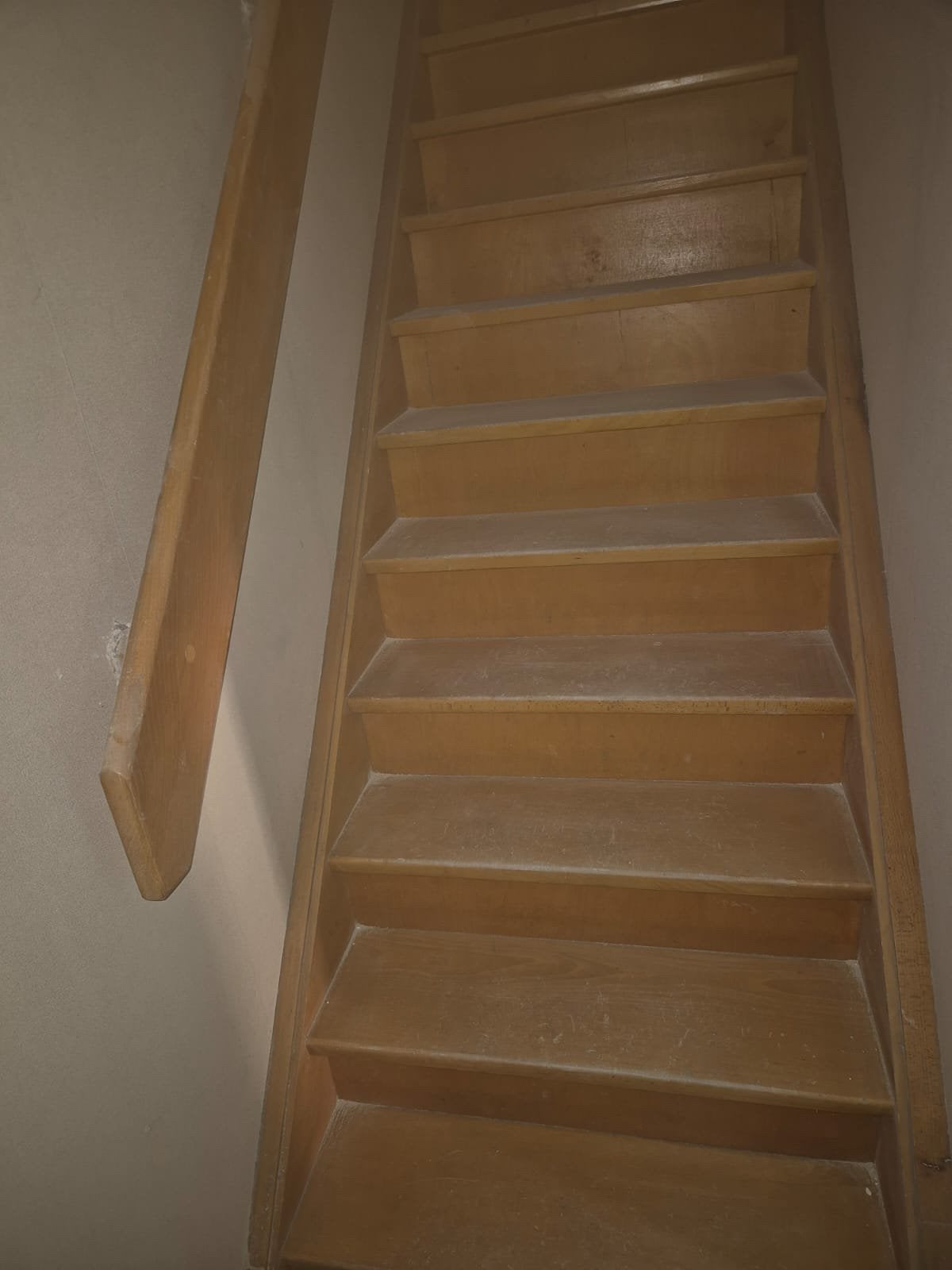 Houten trap, Ophalen, Zo goed als nieuw, Trap
