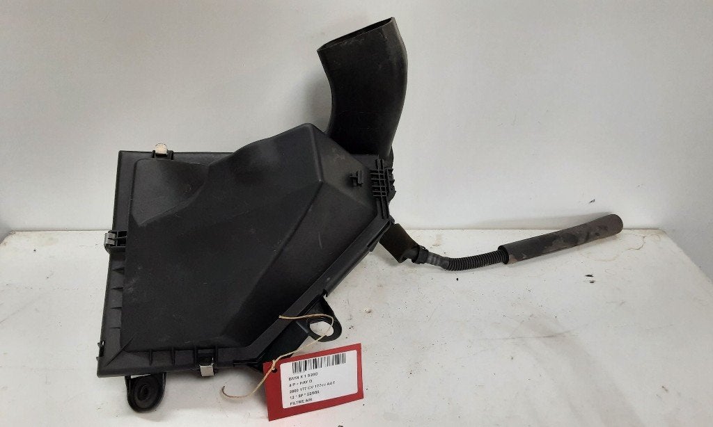 FILTRE À AIR BMW X1 (E84) (01-2009/06-2015) (851259902), Utilisé, BMW