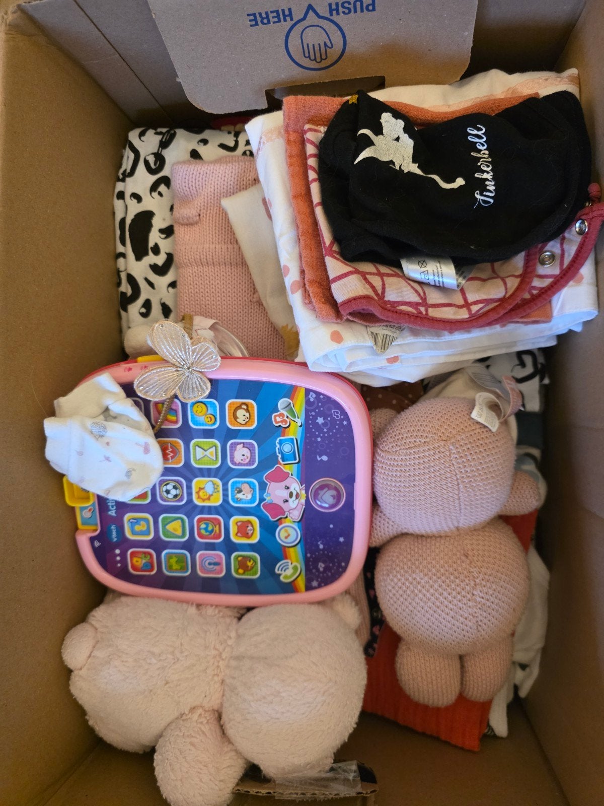 dozen vol met babymeisje spulletjes., Kinderen en Baby's, Ophalen, Zo goed als nieuw