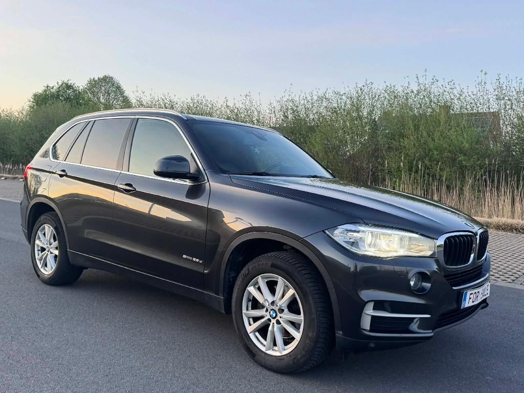 BMW X5 2.0L SDRIVE25 I SERVICE HISTORY I VAT-CAR, Auto's, Automaat, 170 kW, Bruin, Particulier