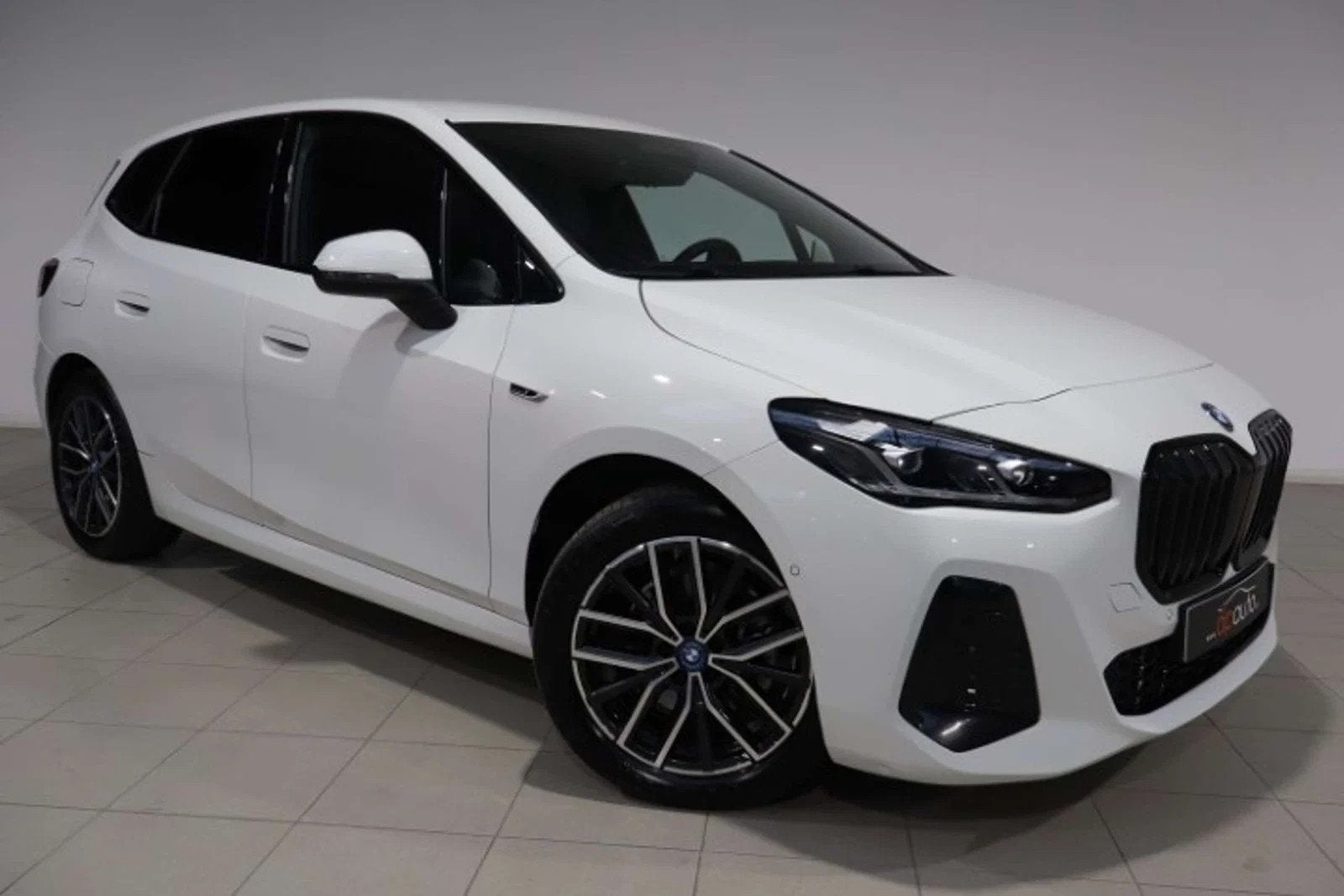BMW 2 Serie Tourer 225 Active PHEV 225xeA M PACK (bj 2022), Auto's, Gebruikt, 136 pk, Wit, 2 Reeks Active Tourer