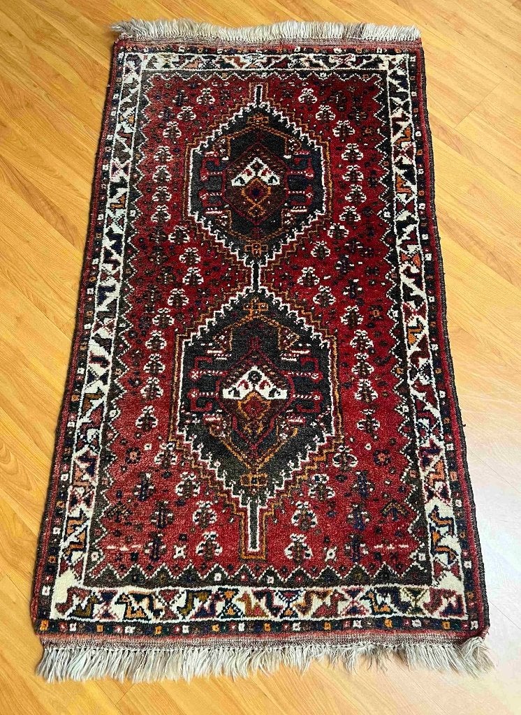 Tapis persan en laine Shiraz noué à la main 135/80 cm, Maison & Meubles, Accessoires pour la Maison | Autre, Enlèvement ou Envoi
