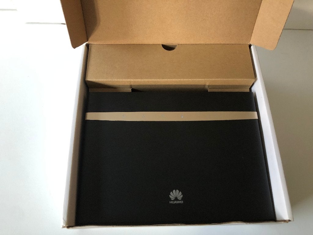 Huawei 4G Router B525s-23a, Computers en Software, Routers en Modems, Ophalen of Verzenden, Nieuw, Router met modem, Huawei