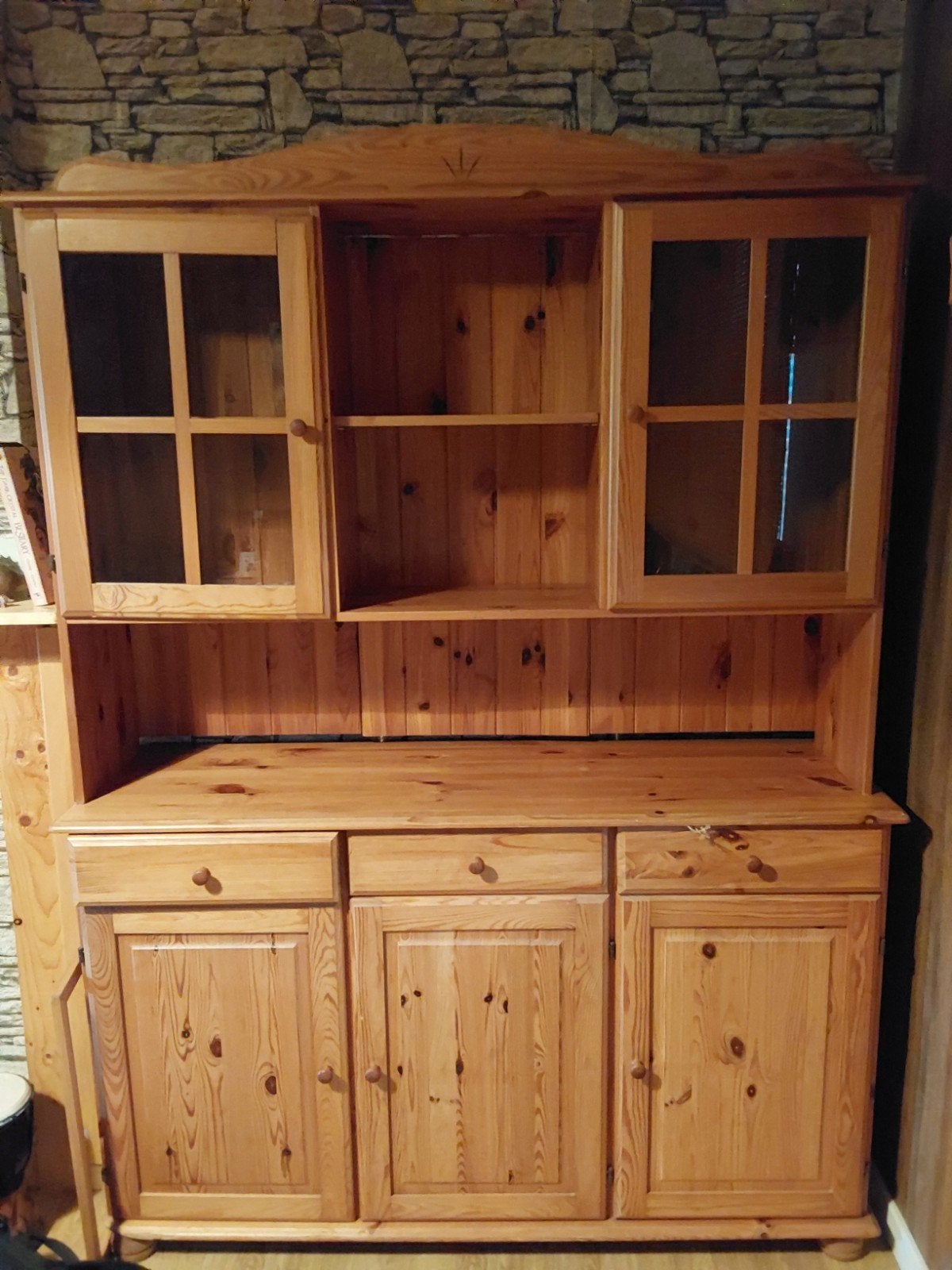 Buffet vaisselle, Maison & Meubles, Armoires | Buffets, Pin, Enlèvement