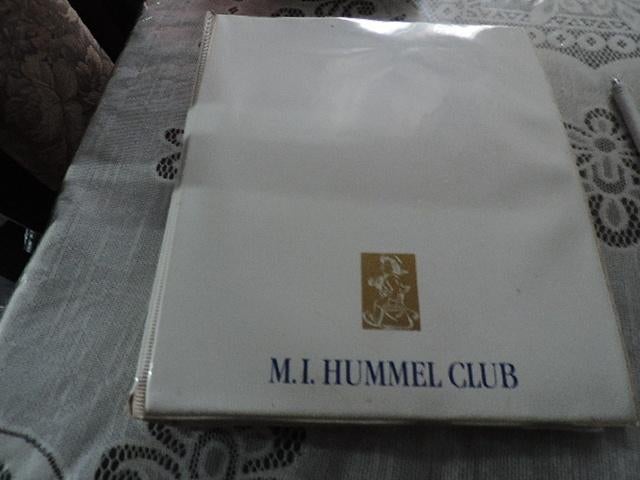 Catalogus van M.i.hummel;Insights, Gelezen, Diverse auteurs, Ophalen of Verzenden, Catalogus
