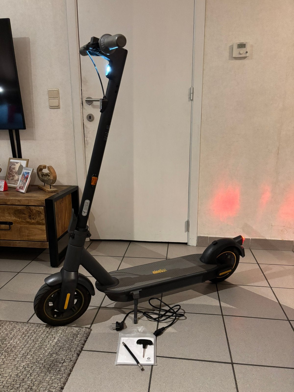 Ninebot max g30 perfecte staat, Ophalen, Zo goed als nieuw, Elektrische step (E-scooter)