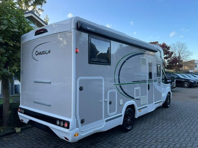 Chausson TITANIUM 777 ULTIMATE TEILINTEGRIERT, Caravanes & Camping, Jusqu'à 4, Entreprise, Intégral, Chausson