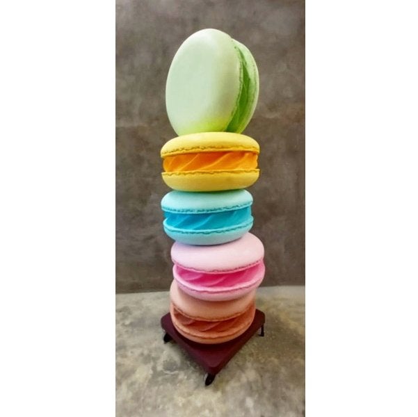 MACARON (GRAND) — Macaron 70 x 70 x 230 cm