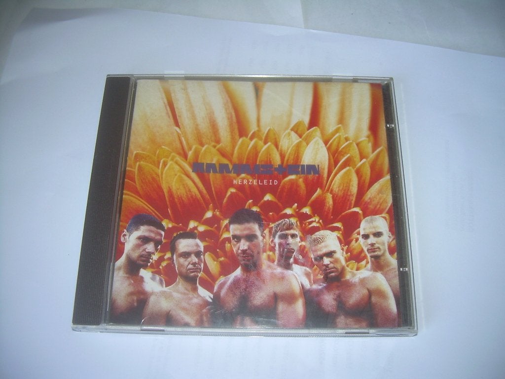 CD - Rammstein - Herzeleid, Enlèvement ou Envoi, Comme neuf