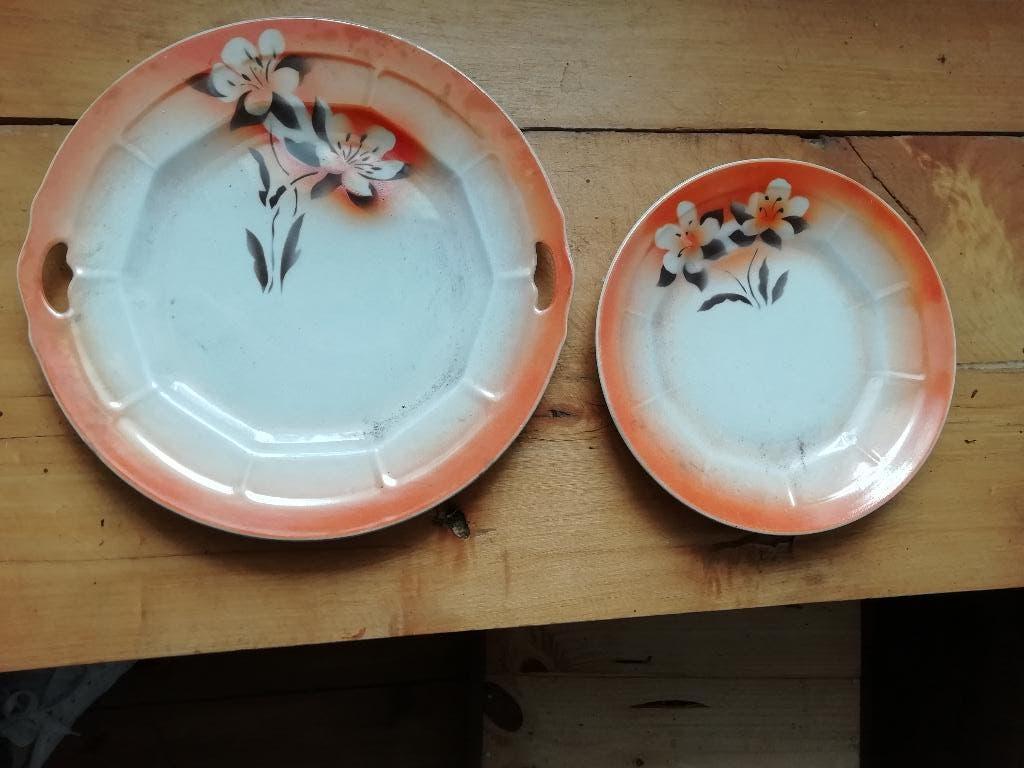 Service à tarte. Porcelaine victoria porelite neuve., Antiek en Kunst, Antiek | Servies compleet, Ophalen