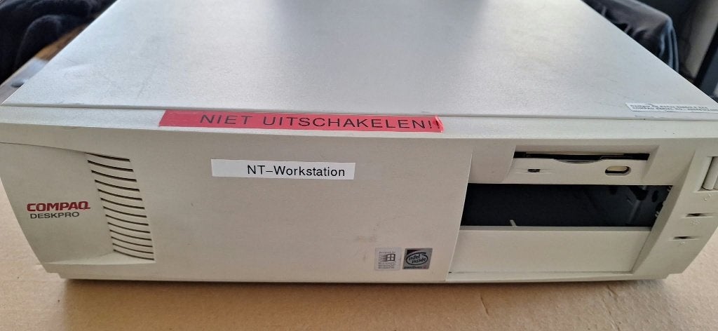 Vintage workstation, Computers en Software, Ophalen, Compaq