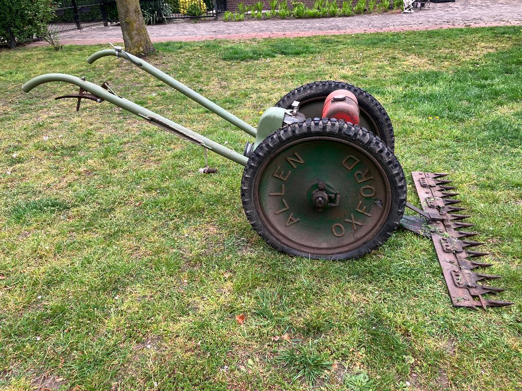 Balk maaier kopmaaier bermmaaier, Ophalen, Maaier