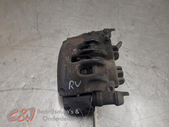 Remklauw (Tang) rechts-voor van een Renault Master, Gebruikt, -, Renault, -