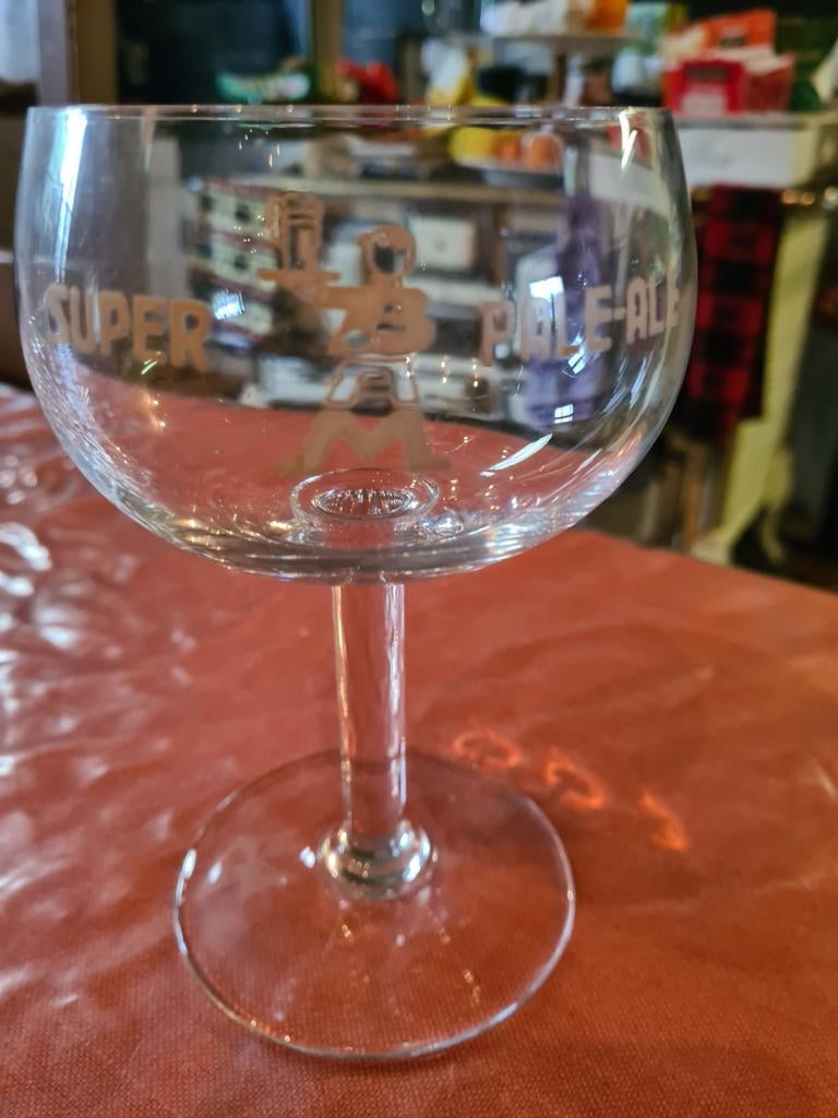 BAM-glas