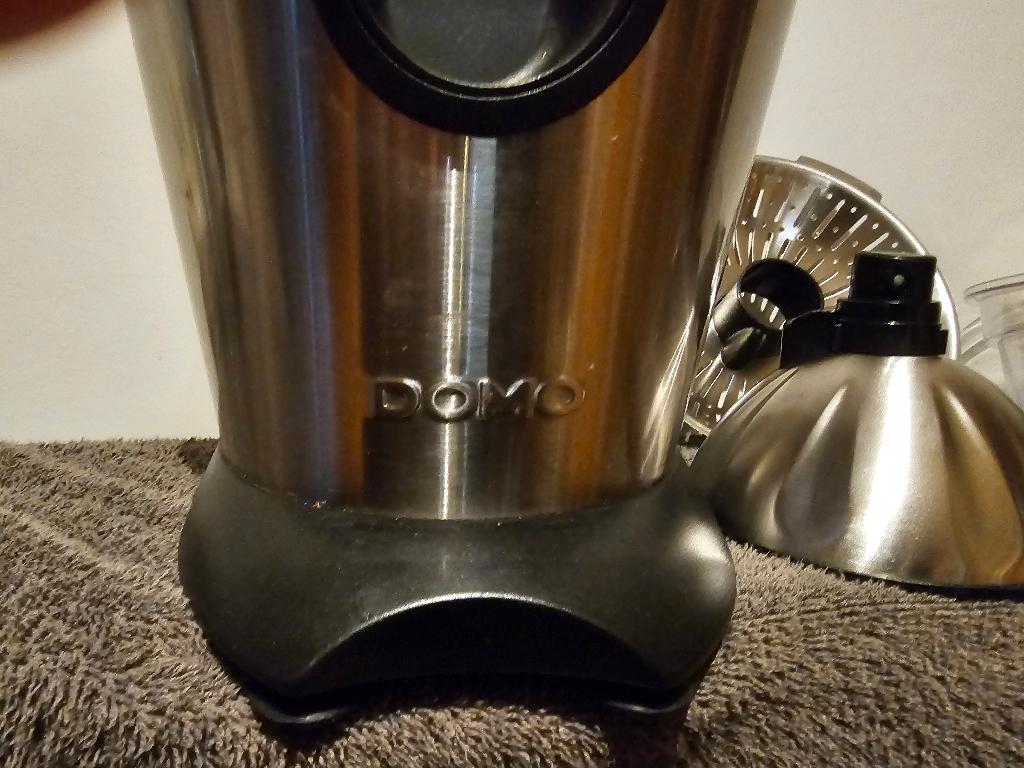 Domo citruspers in Inox, Elektronische apparatuur, Juicers, Ophalen, Zo goed als nieuw, Elektrisch, Citruspers