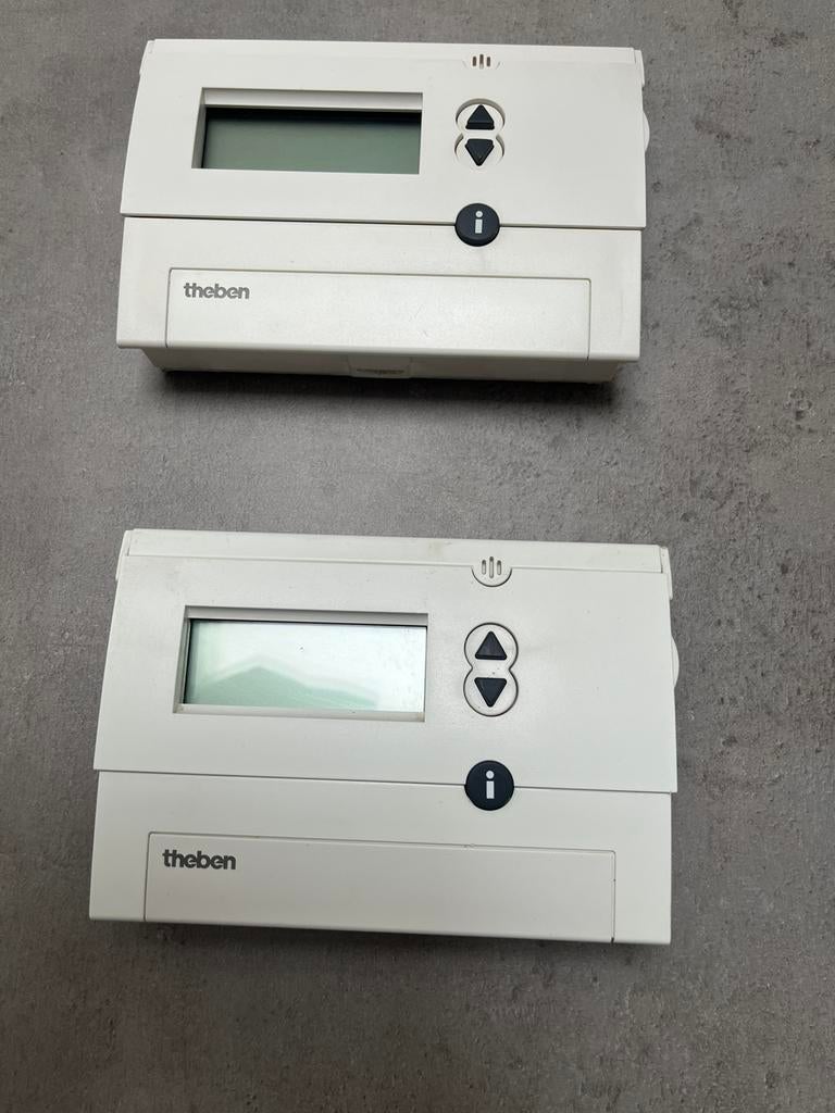 Régulateur de température ambiante Theben à vendre, Bricolage & Construction, Thermostats, Enlèvement ou Envoi, Comme neuf