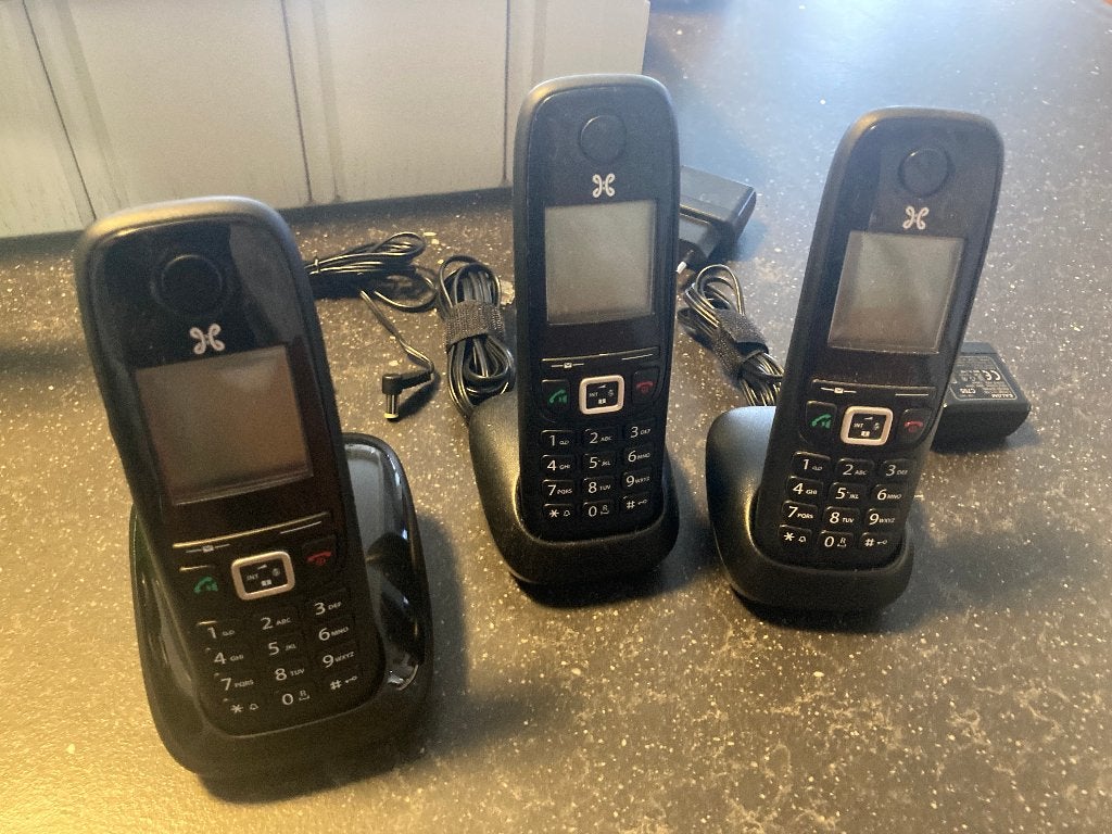 Handsfree telefoon Proximus Twist 304 trio, Telecommunicatie, Ophalen of Verzenden, Zo goed als nieuw, 3 handsets
