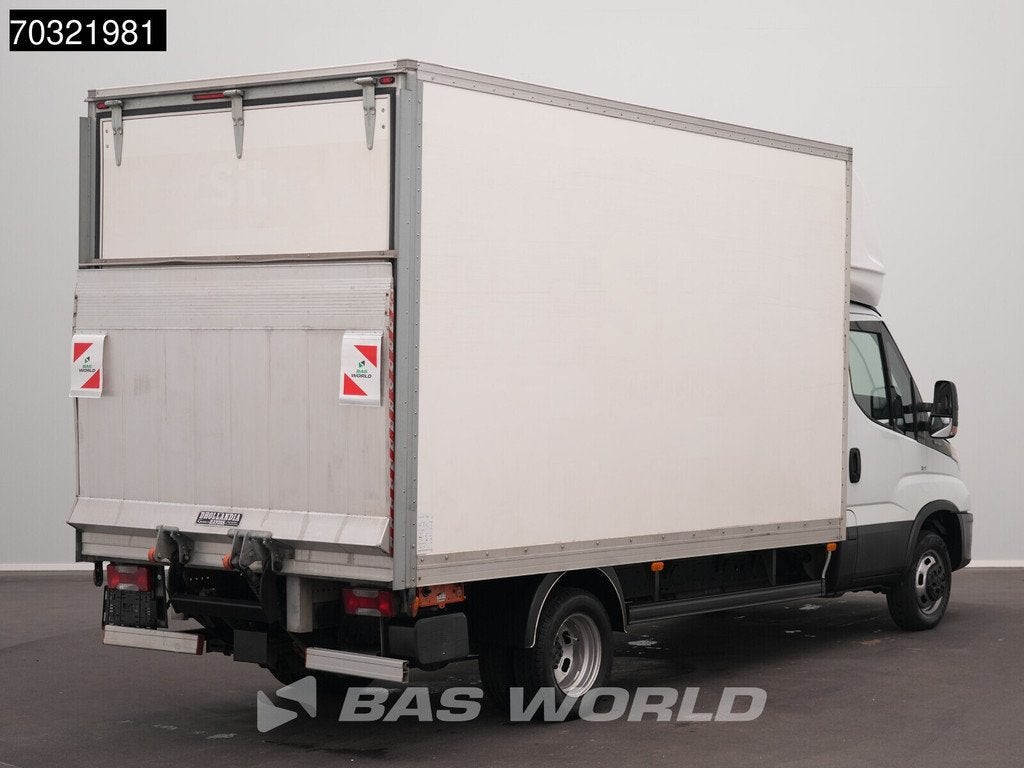 Iveco Daily 35C14 D'Hollandia Laadklep Dubbellucht Bakwagen, Auto's, Bestelwagens en Lichte vracht, 100 kW, Stof, Gebruikt, Euro 6