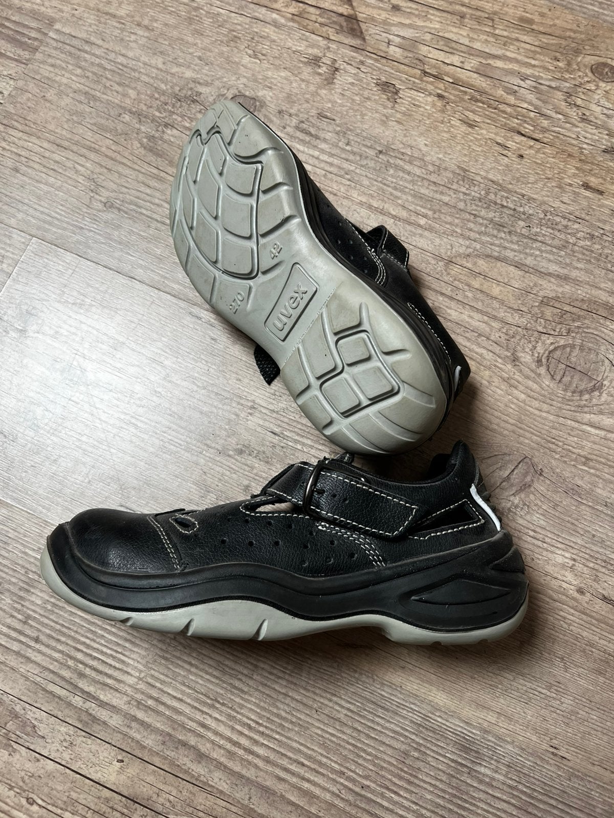 Open werkschoenen, Ophalen, Nieuw