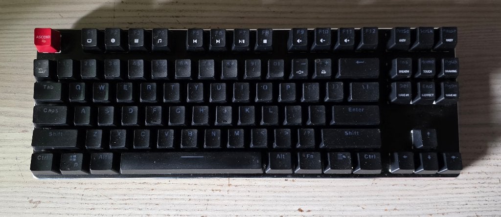 Mechanisch (gaming) toetsenbord Glorious GMMK-TKL-BRN, Computers en Software, Toetsenborden, Ophalen of Verzenden, Gebruikt, Gaming toetsenbord