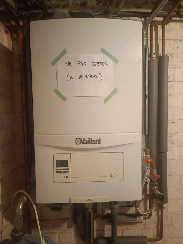 Chaudière Vaillant ecoTEC Pro VCW BE 226/5-3 R2, Bricolage & Construction, Utilisé, Gaz naturel, 3 à 5 ans