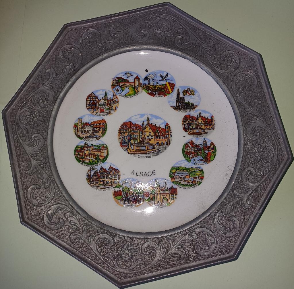 assiette décorative alsace porcelaine étain, Antiquités & Art, Enlèvement ou Envoi