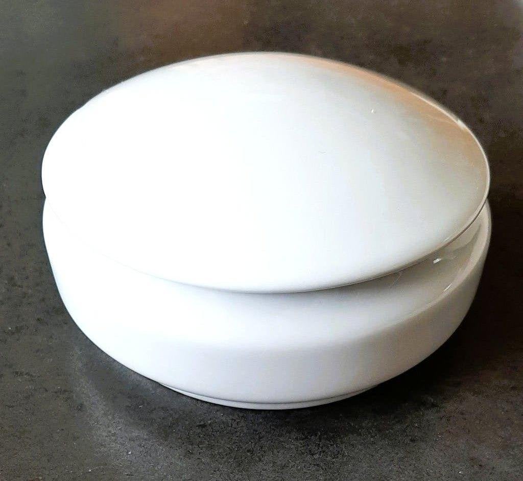 Te koop: Mooie witte bonbonniere van "Limoges France"., Ophalen, Nieuw, Geboortebord