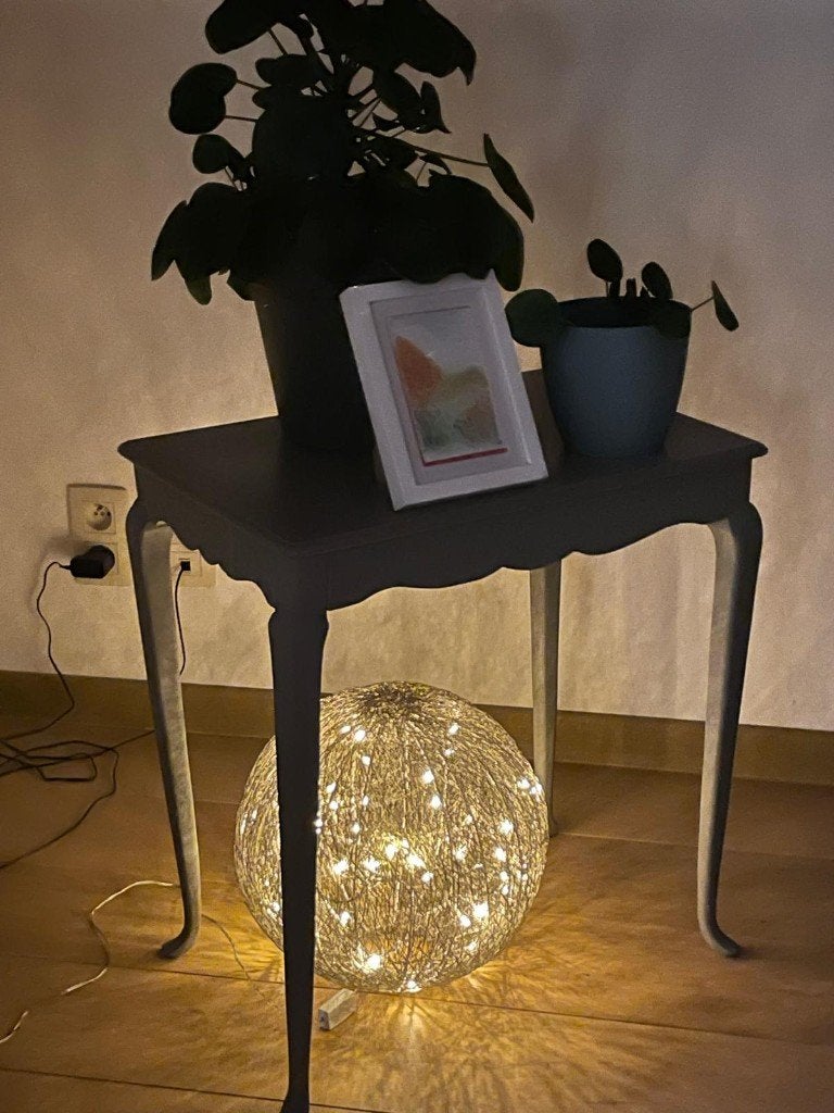 Lampe à poser en métal tressé ( façon pelote), Enlèvement, Comme neuf, Métal