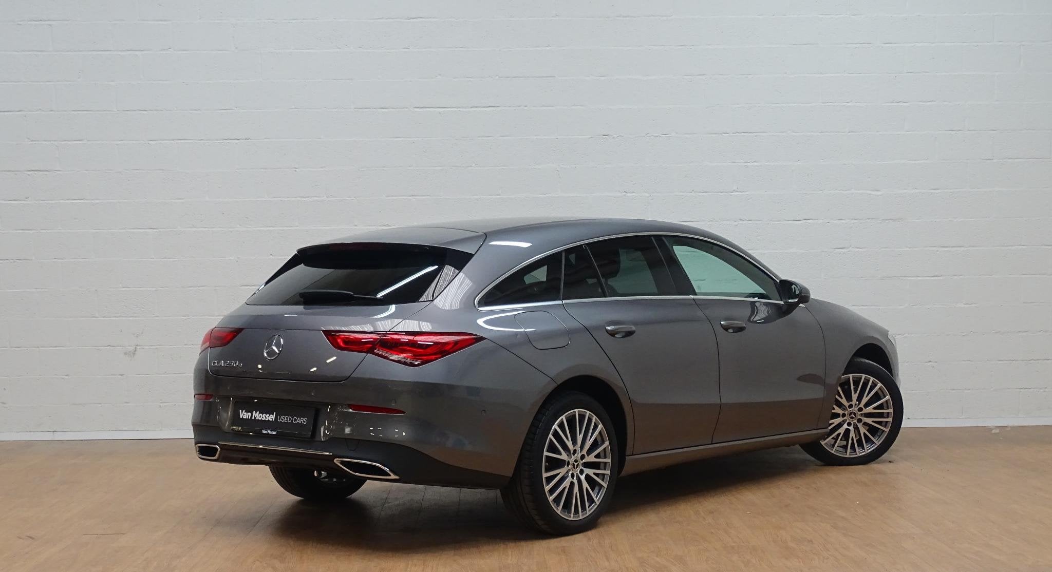 Mercedes-Benz CLA-Klasse Shooting Brake 250 e Luxury Line, Autos, Achat, Entreprise, Carnet d'entretien, Hybride rechargeable