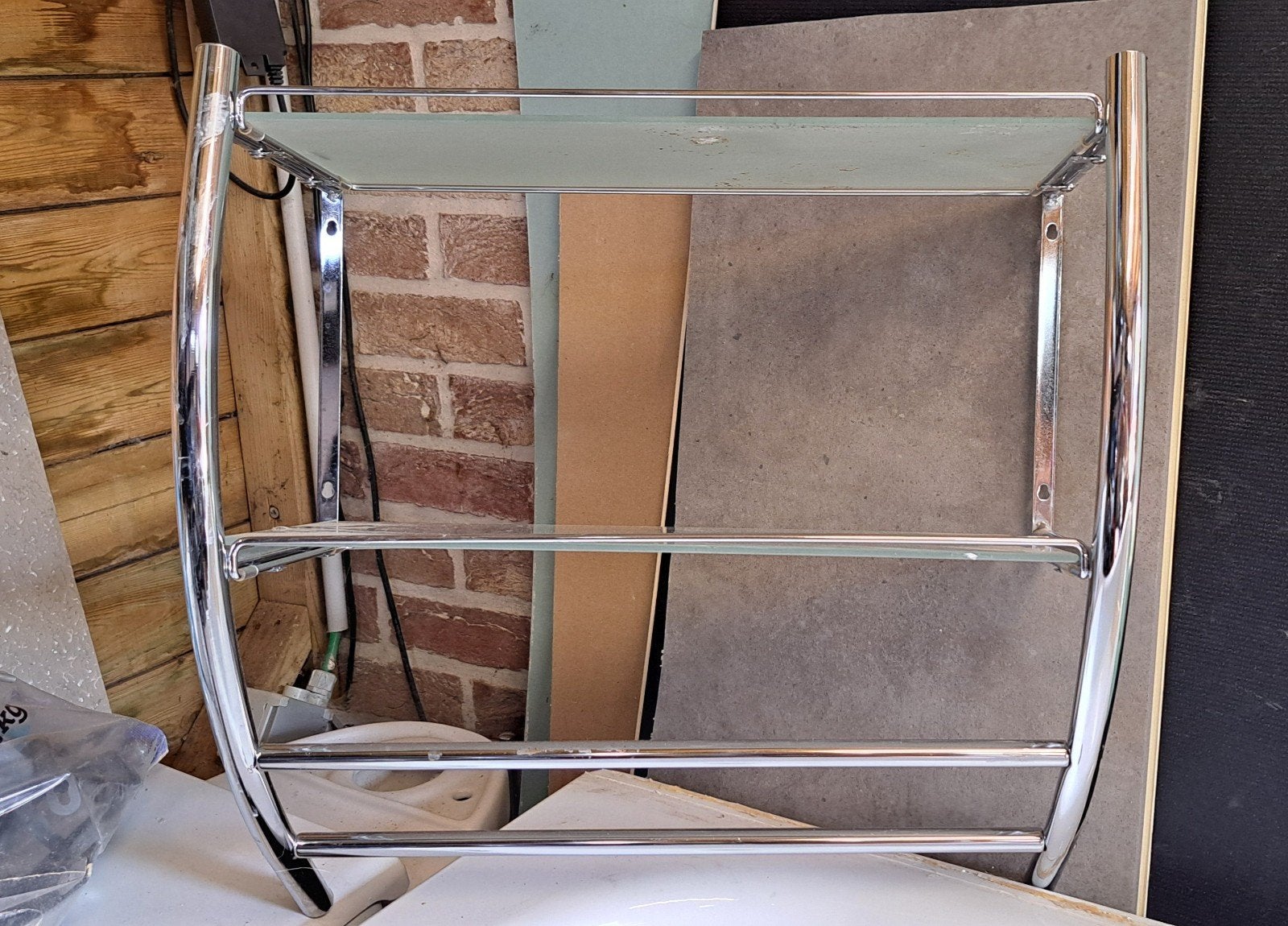 porte serviette à suspendre avec tablettes, Maison & Meubles, Enlèvement, Comme neuf, Porte-serviettes