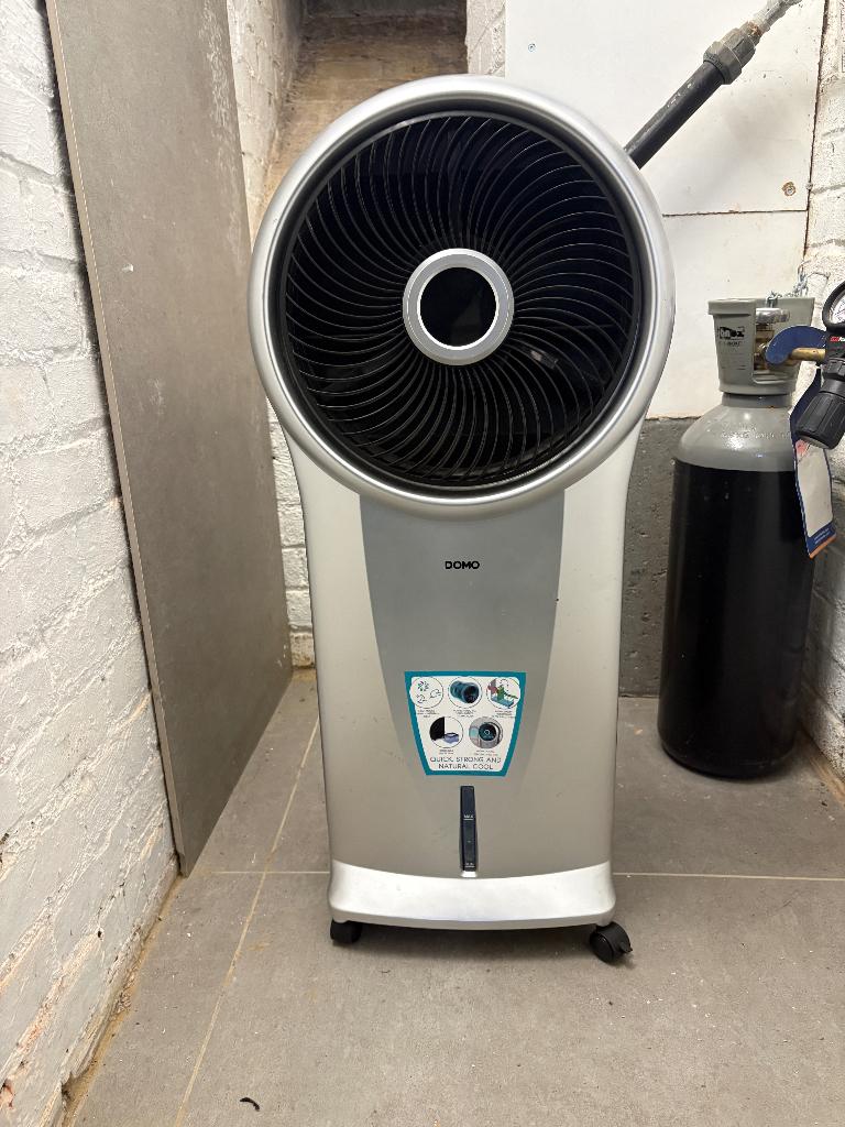 Rafraichisseur d'air DOMO, Enlèvement, Utilisé, Refroidissement et Déshumidification, Télécommande