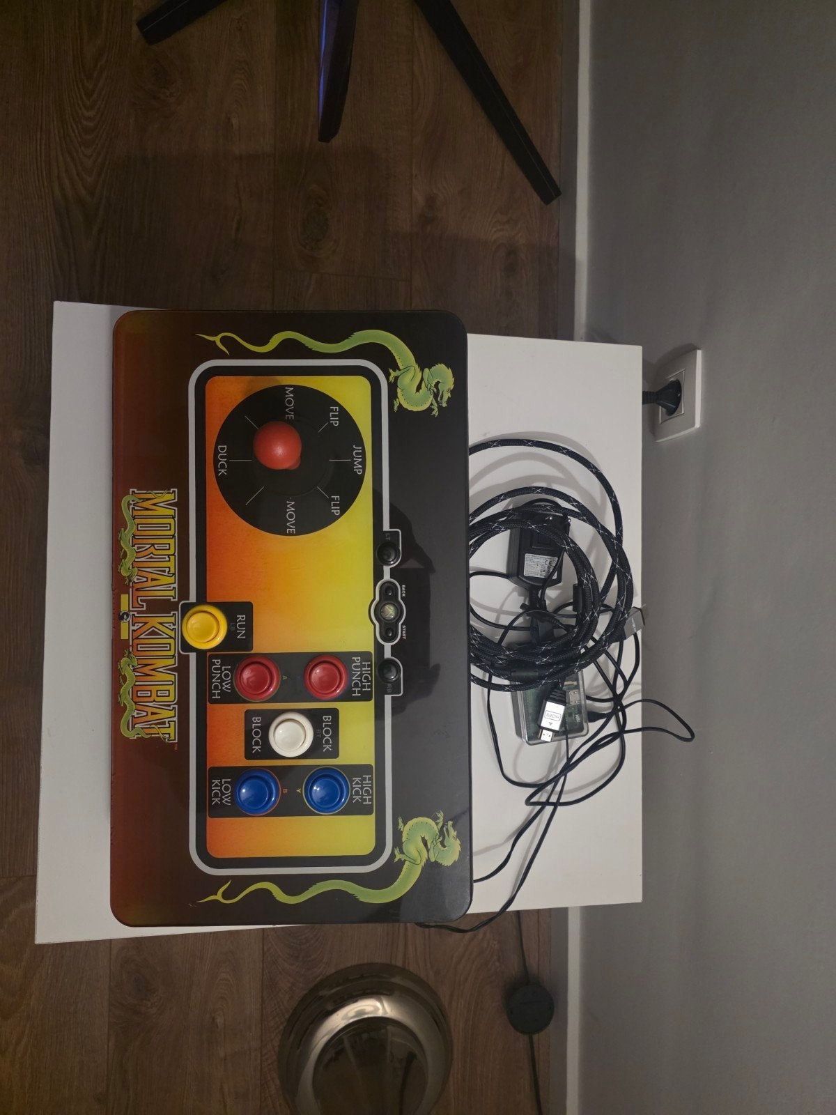 te koop retro mortal kombat + raspbery pi met 1te koop retro, Consoles de jeu & Jeux vidéo, 3 joueurs ou plus, Enlèvement, Comme neuf