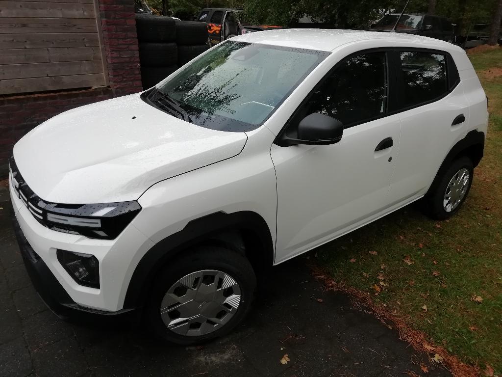 dacia spring  essential 0km, Autos, Dacia, Particulier, Spring, Électrique, Euro 6, Hatchback, 5 portes, Automatique, Blanc, Gris